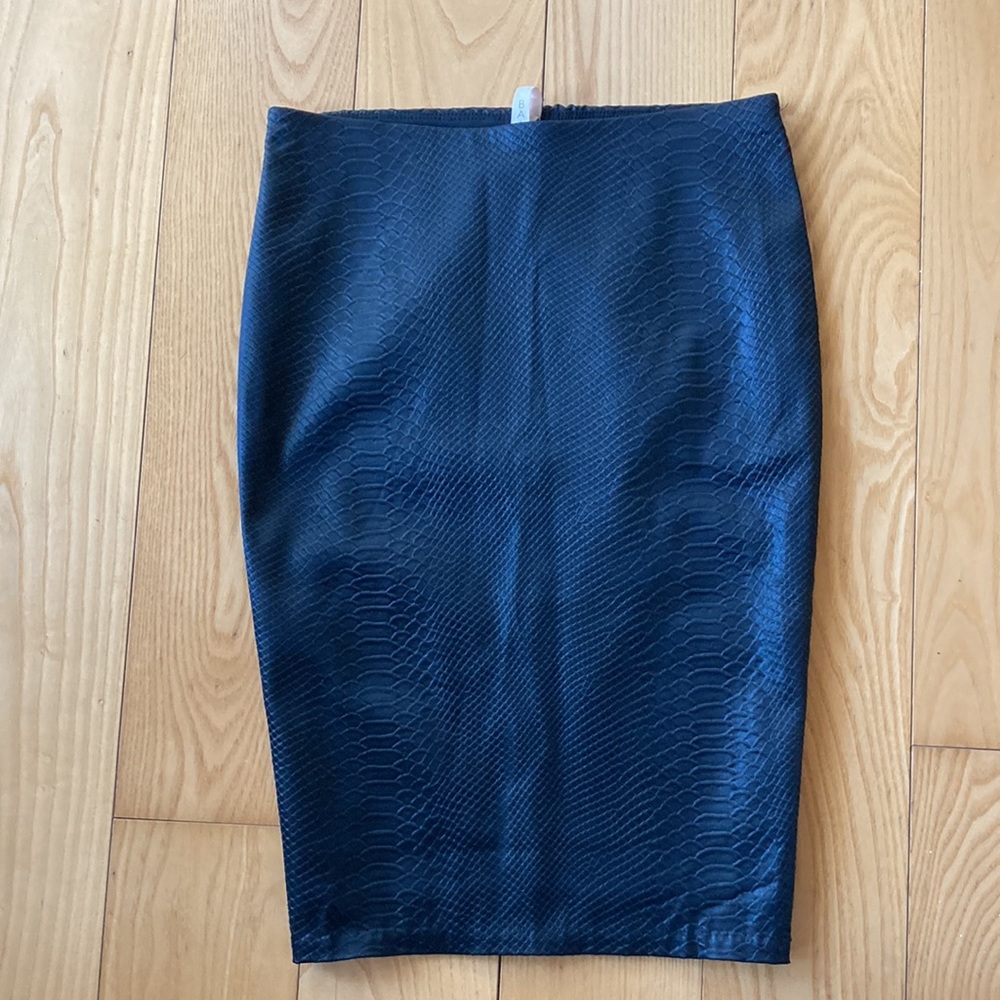 Women’s Bailey 44 snakeskin skirt xs